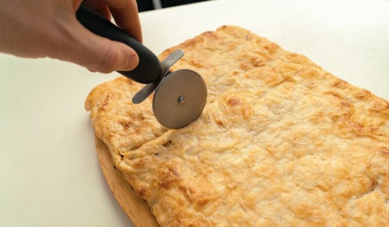 The Evolution of Circular Sitting Knives and How They are Shaping the World of Cutlery